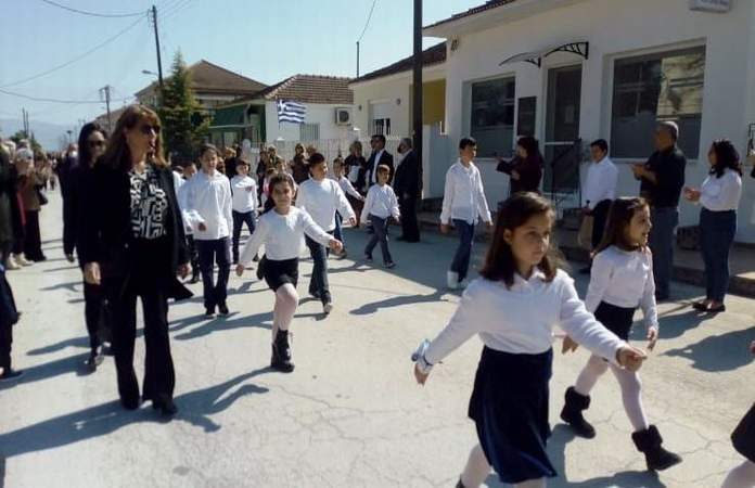 rizomilos-parelasi-25_martiou_2022